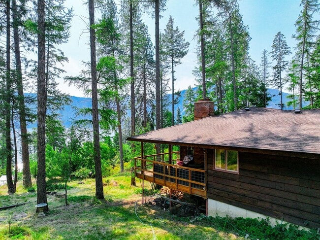 Photo - 2700 + sq ft family home has it all! Over 2 acres of land and a stunning view of Lake Pend Oreille