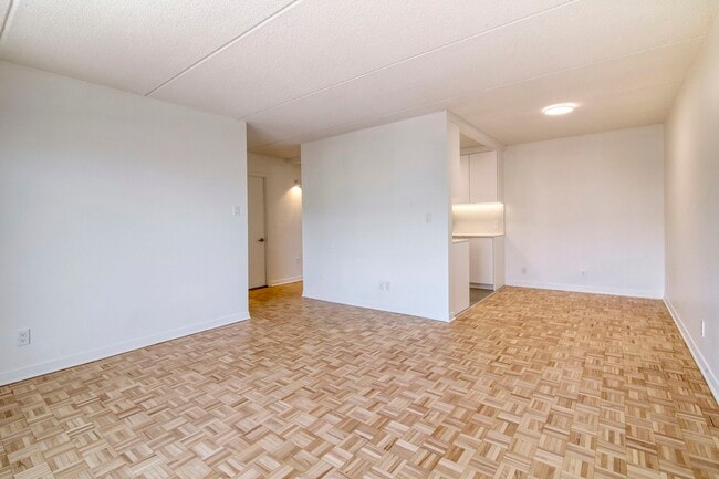 Photo - 1565 Avenue Victoria Unité 304