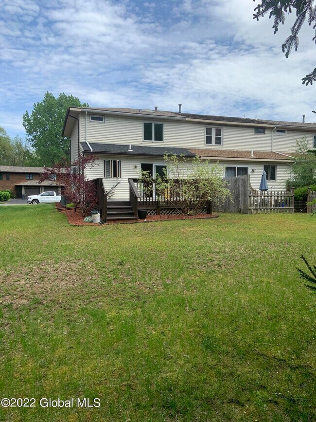 Photo - 46 Velina Dr