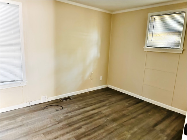 Photo - 110 W Willow Dr Unit F