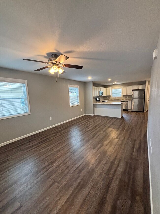 Photo - Sevierville 3bd/2.5bth available now!