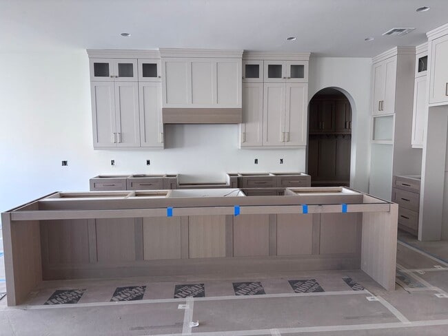 Photo - Beautiful single story with 4 bedrooms next to Crimson High School