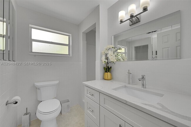 Photo - 810 SW 12th Pl Unit 810