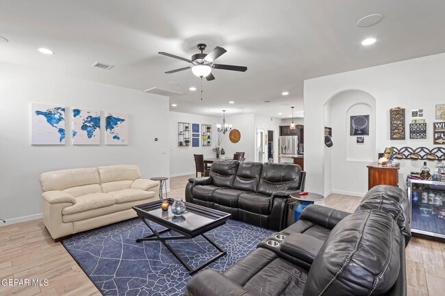 Photo - 13221 Pocklington Rd