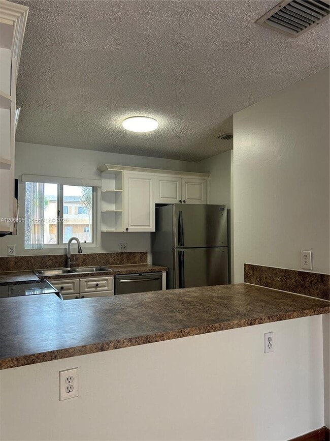 Photo - 6245 SW Kendale Lakes Cir Unit 215