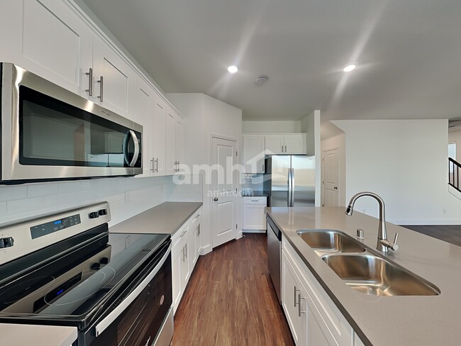 2710 Hot Cider Ave