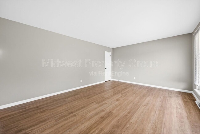 Photo - 1810 Swallow Ln