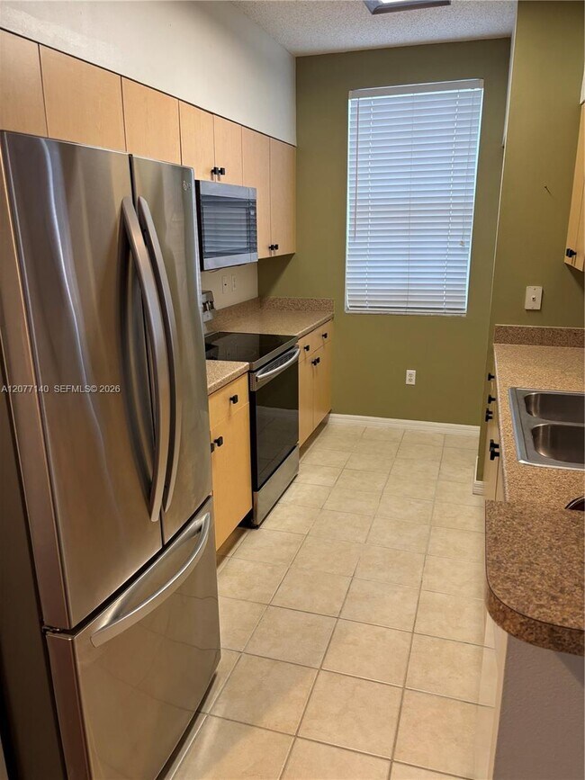 616 Clearwater Park Rd Unit 301