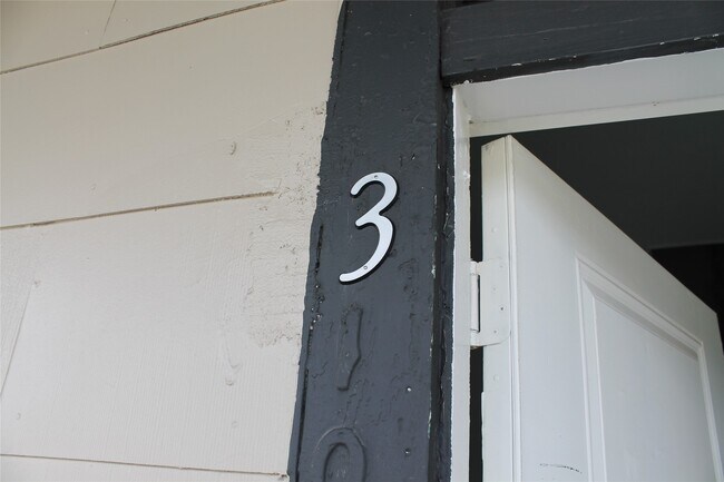 Photo - 1015 30th St Unit 3