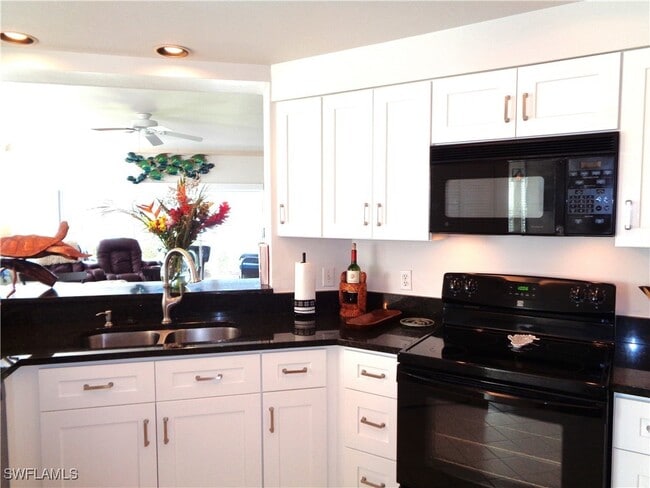 Photo - 6260 Bellerive Ave Unit 4