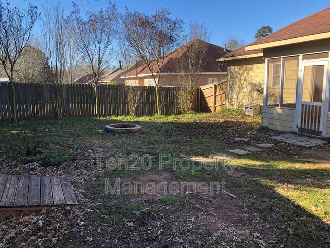 Photo - 6028 N Pointe Dr