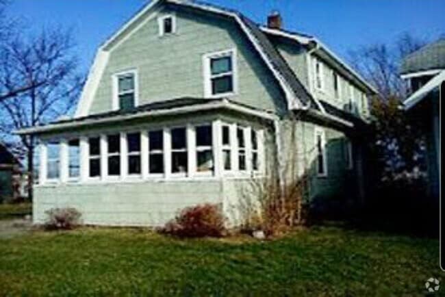Building Photo - 510 S Middleboro Ave Rental