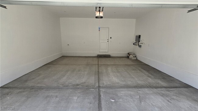 Building Photo - 853 Angwin Ln