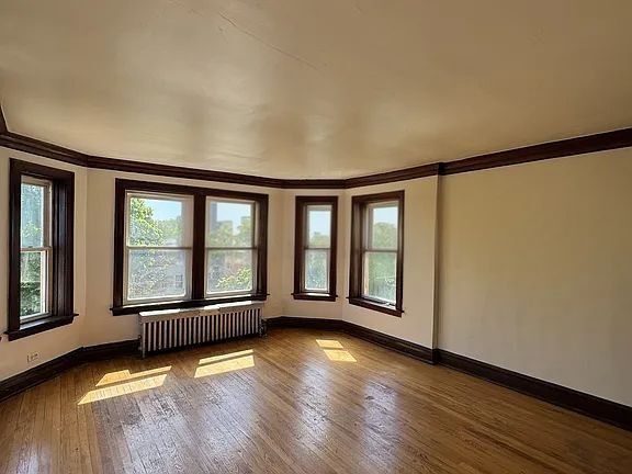 Photo - 8105 Keating Ave