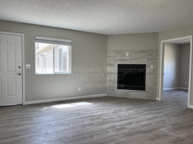 Photo - 2458 E Willamette Ave