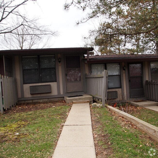 Building Photo - 35 Apple Run Ln Rental