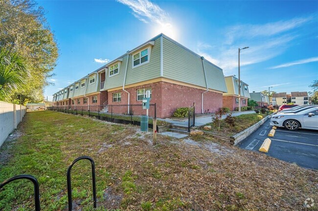Building Photo - 13214 Bunn Cir Rental