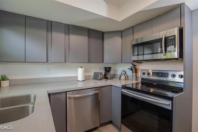 Photo - 19 NE 16th St