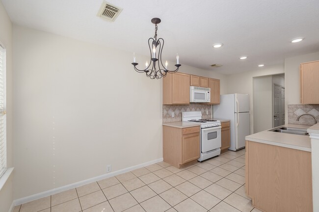 Photo - 7414 Rosebud Bend Dr