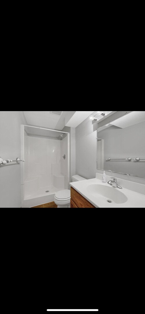 Photo - Bright, Spacious, home for rent in Plymout...