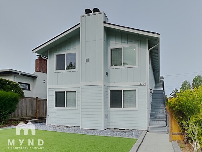Building Photo - 4729 Delridge Wy SW Unit B Rental