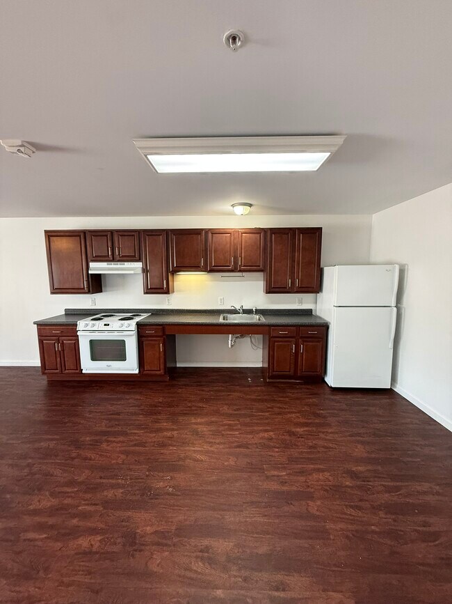 Photo - 661 Bell St Unit 1