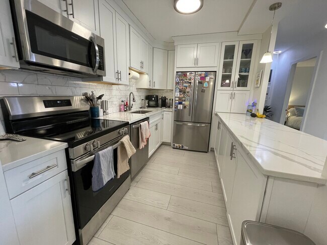 Photo - 50 Longwood Ave Unit 211