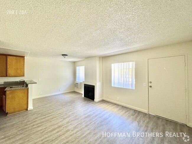 Building Photo - 15552 Nordhoff St Unit 205A Rental