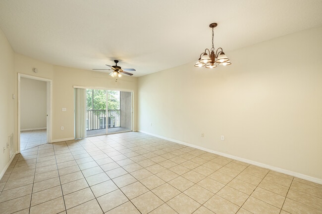 9506 Amberdale Ct
