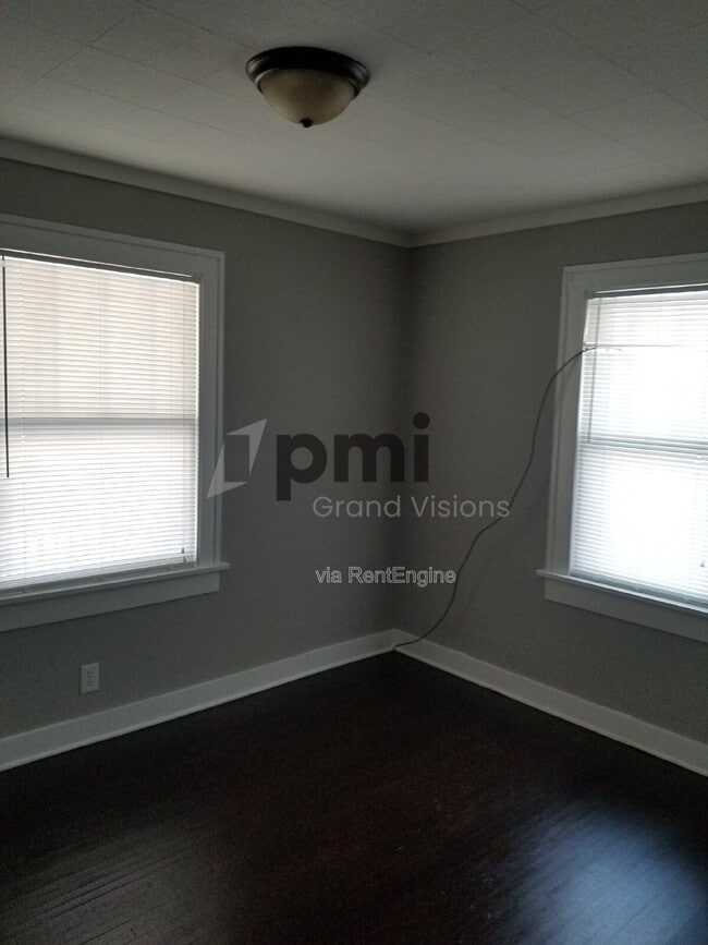 Photo - 698 S Stone St