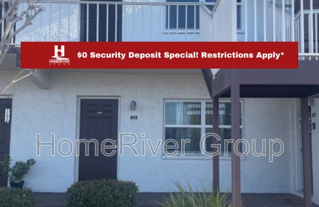 Building Photo - 9101 W Hillsborough Ave Unit I-109 Rental