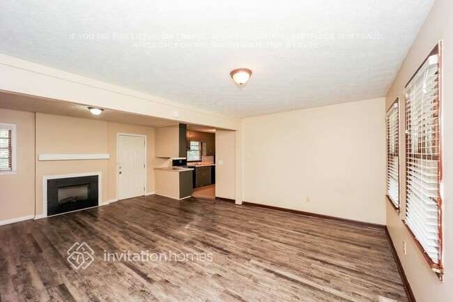 Photo - 7290 Hollyhock Dr