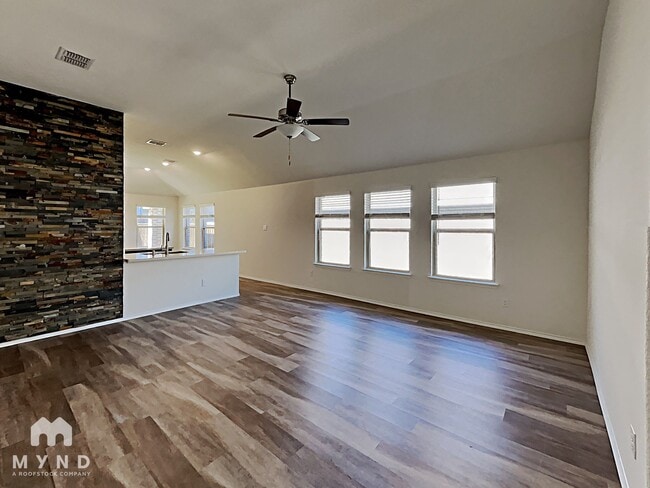 Photo - 2436 Dolostone Dr