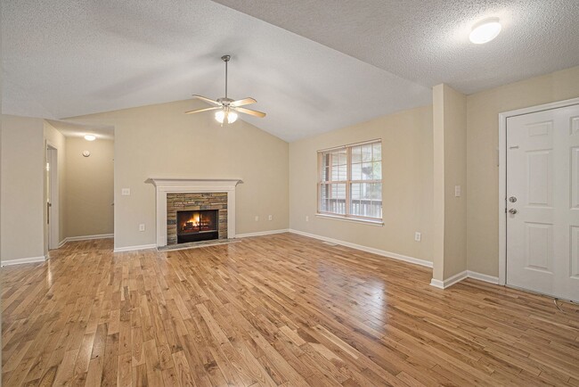 Photo - 3 Bedroom 2 Bath House