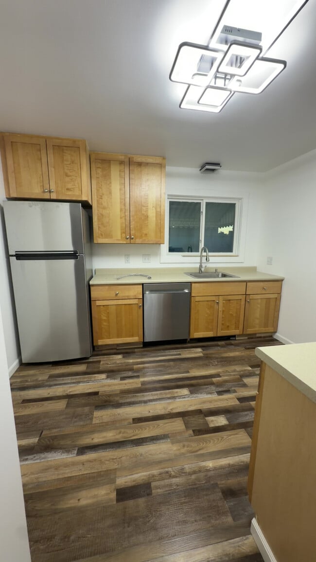 107 N Warren Ave Unit Downtown Apartment