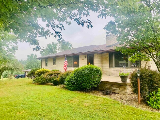 Photo - 4820 S Old State Rd 37