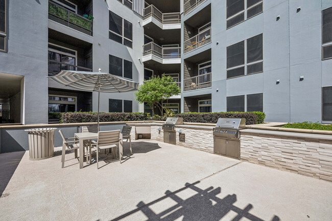 Aston Post Oak