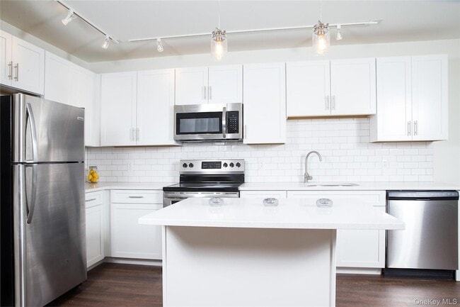 Photo - 35 Van Nydeck Ave Unit 202