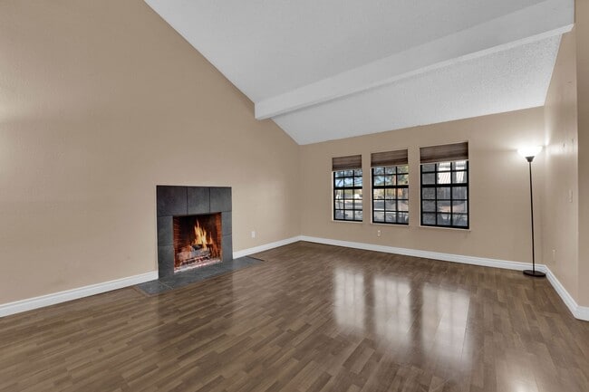 Photo - Beautiful 4 bed/ 3 bath POOL Home For Rent