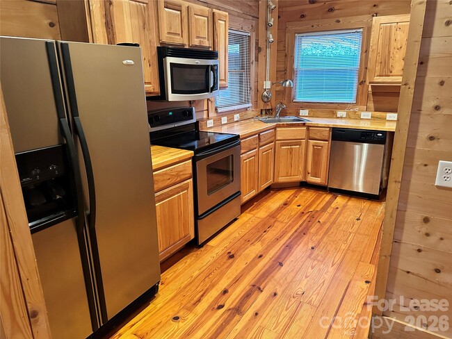 Photo - 300 Forney Ave