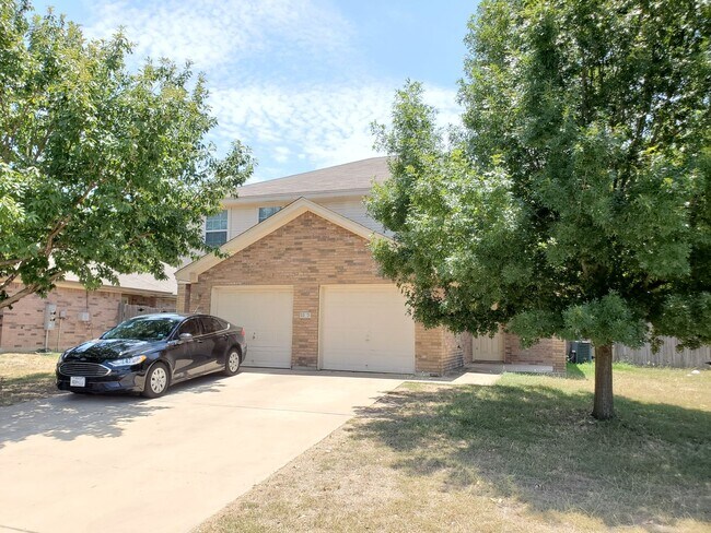 Building Photo - 1400 Chips Dr Rental