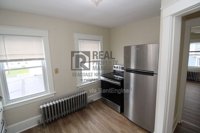 Photo - 23 Grove St Unit B