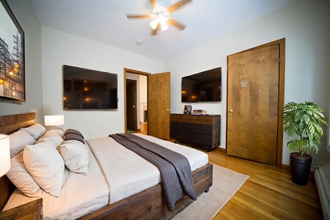 Building Photo - 95 Kilsyth Rd Unit 1