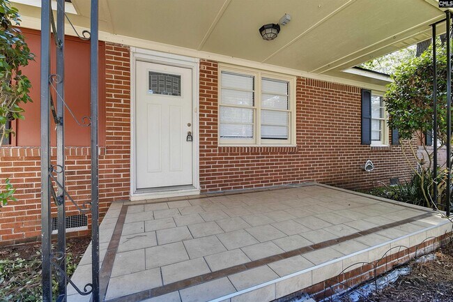 Photo - 2107 Long Shadow Ln