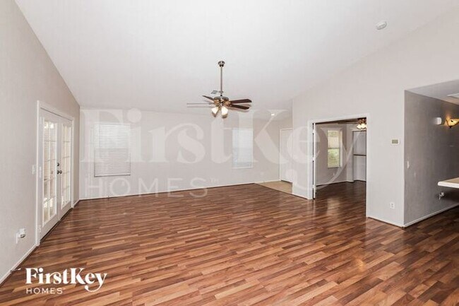 Photo - 12408 W Woodland Ave