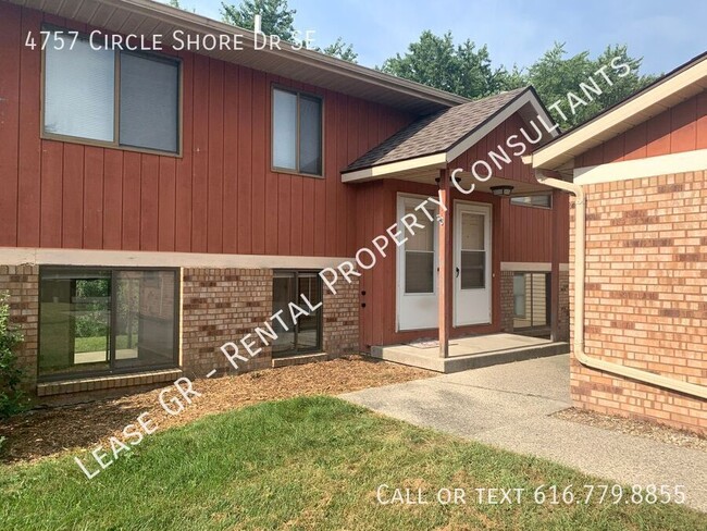 Two Bedroom Duplex in Kentwood! - Two Bedroom Duplex in Kentwood! Apartment