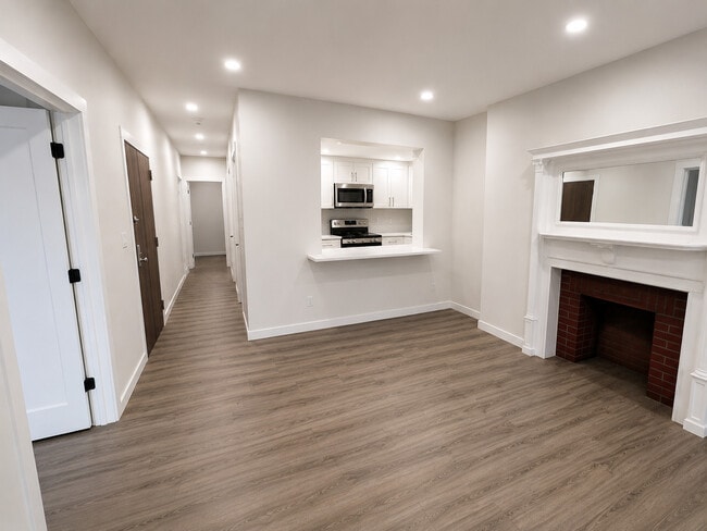 Photo - 557 Columbus Ave