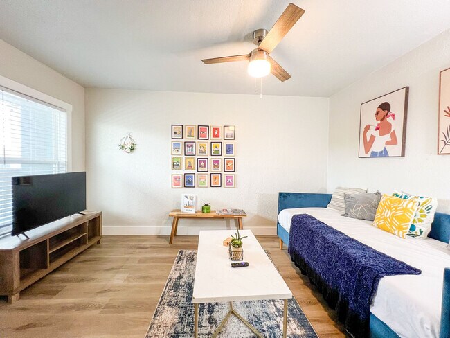 Photo - 1116 Morgan Ave Unit ID1268439P