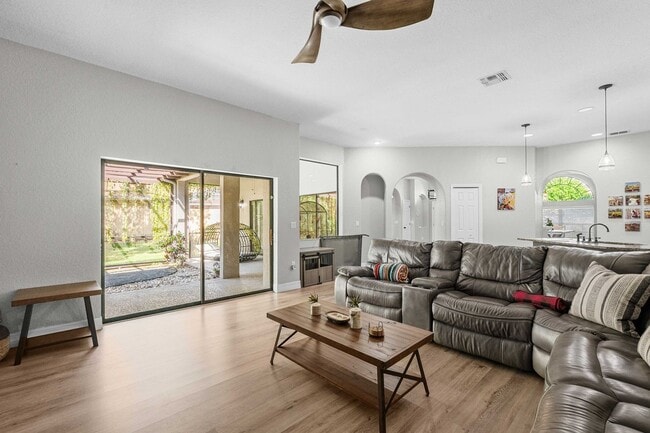 Photo - Lake Jovita Home for Rent