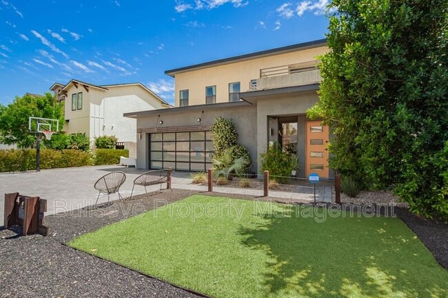 Photo - 4413 E Montecito Ave